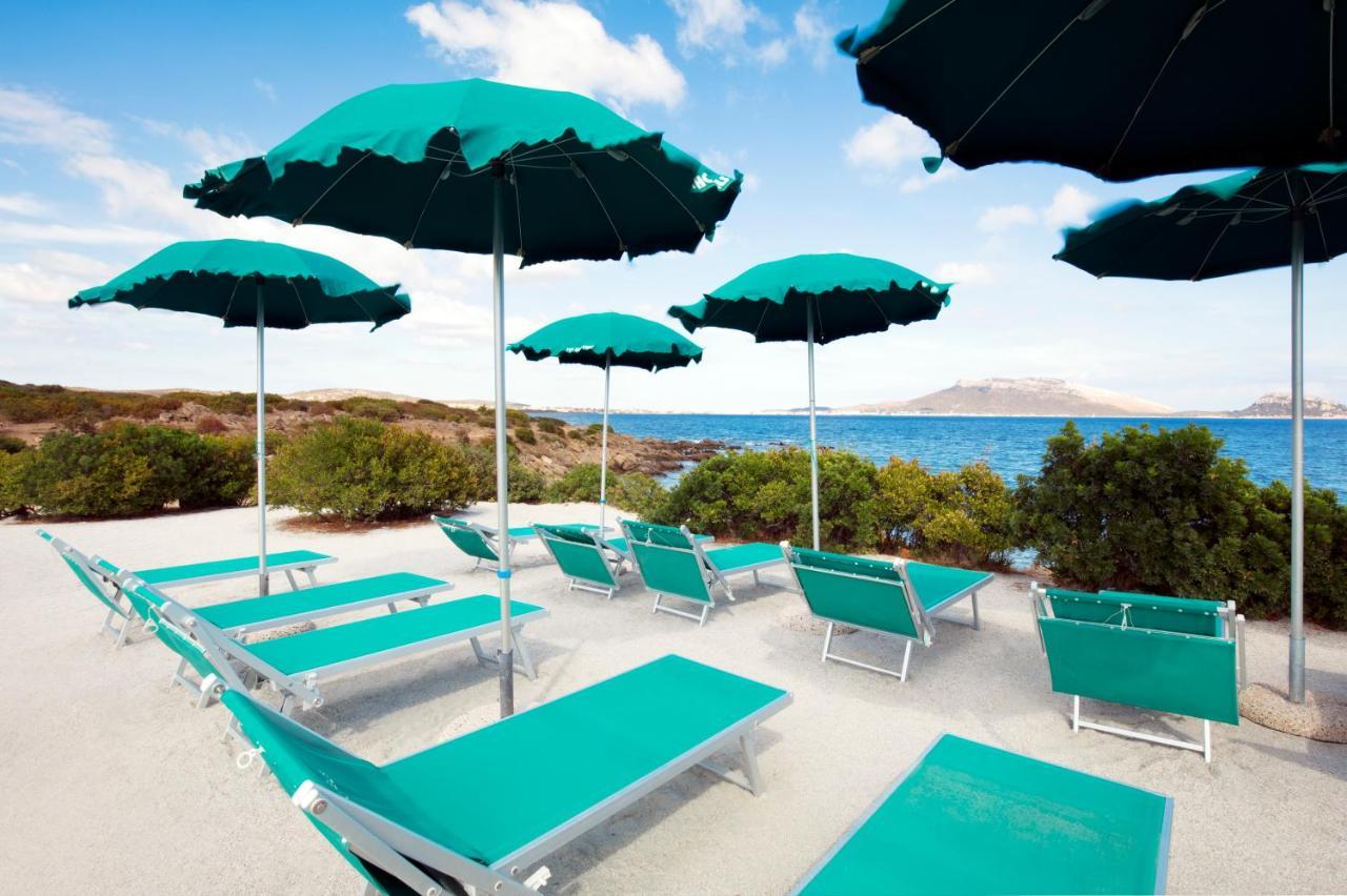 Hotel Baia Aranzos Pittulongu エクステリア 写真